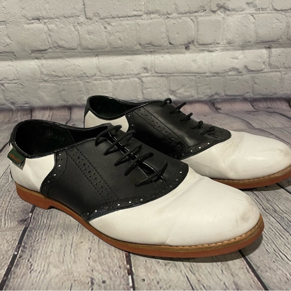 G.H. Bass & Co. Black and White Flats